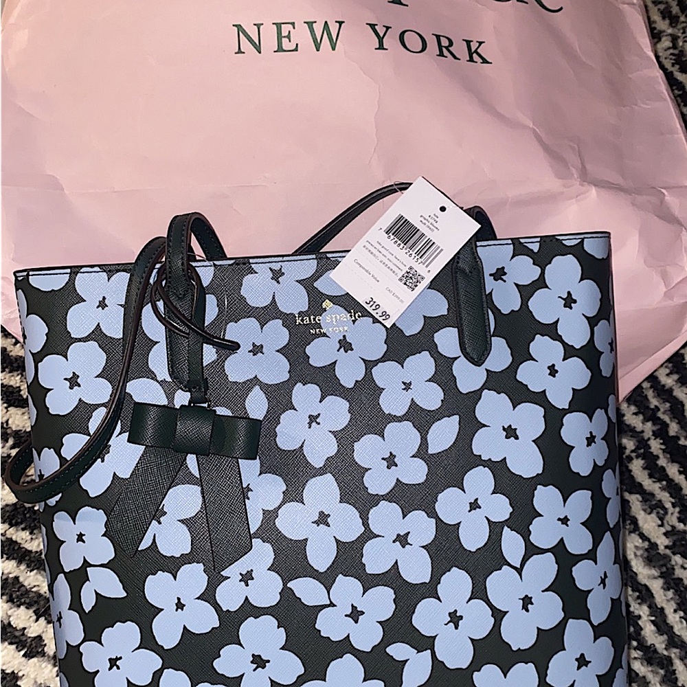 Kate Spade Medium Size Tote/Purse